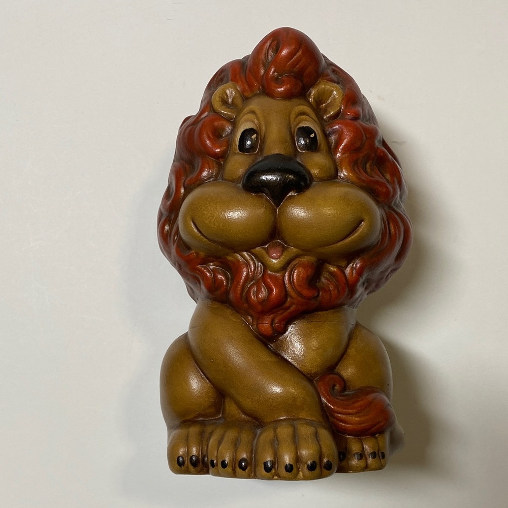 Vintage Atlantic Mold Ceramic Circus Lion Coin Bank 1970’s Preowned